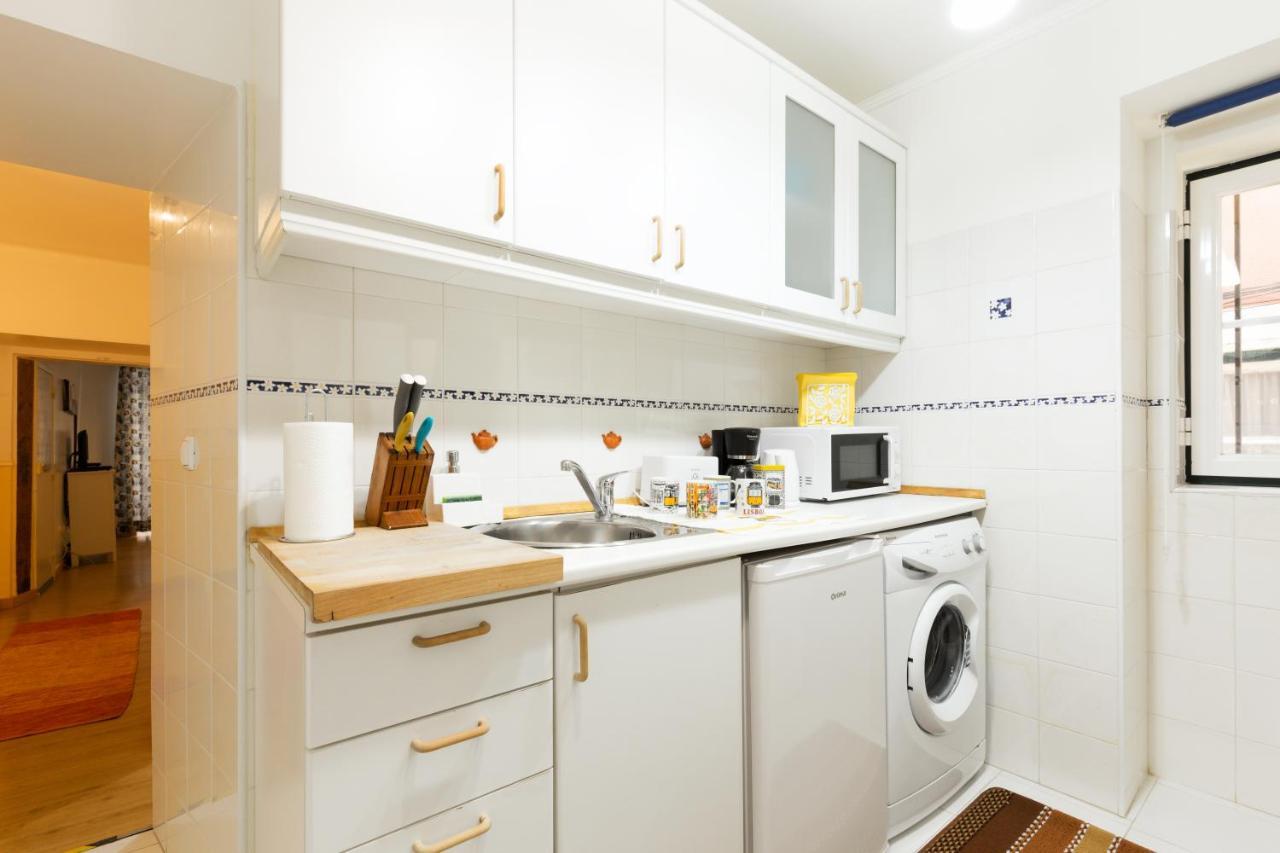 Alfama Apartments & Studios Lisbon Luaran gambar
